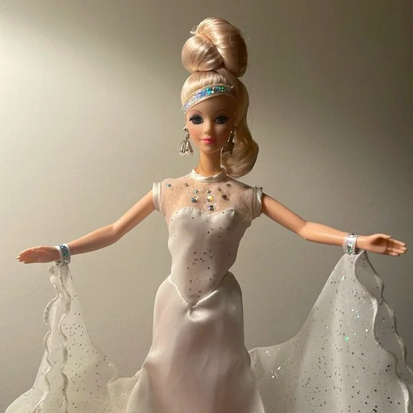 Starlight Dance Barbie Classique Collection並行輸入品 Starlight Dance Barbie Doll Classique Collection Collector Edition 1995  Mattel